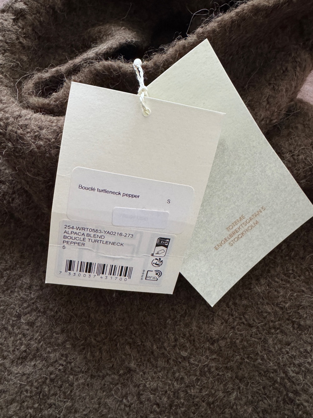Toteme Boucle Sweater - Picture 5 of 5